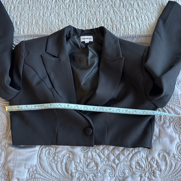 superdown Black Cropped Blazer. (Revolve) - Picture 11 of 11